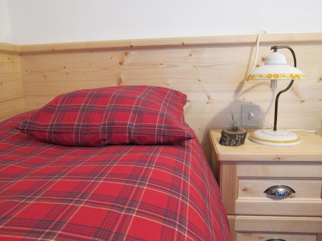 Hotel Di Baut à Ovaro Chambre photo