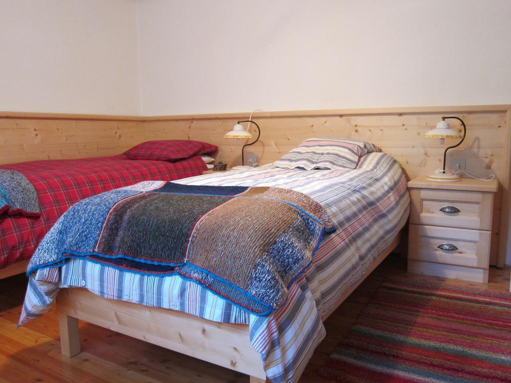 Hotel Di Baut à Ovaro Chambre photo